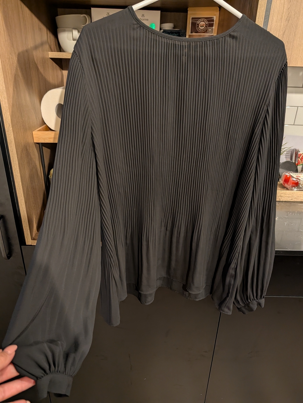 Women's Black Pleated Long-Sleeve Blouse